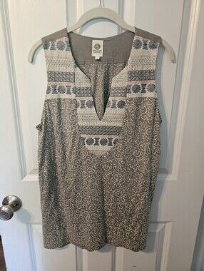 Anthropologie Tiny Embroidered Tank